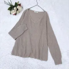 大きいサイズ✨ロージー（2L）長袖Vネックニット ベージュ ウール混ゆったり