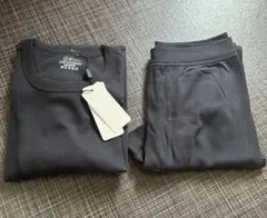 黒 Lサイズ 長袖Tシャツとレギンスセット