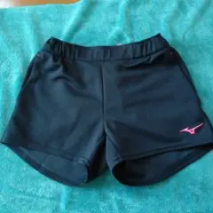 Mizuno ブラック ショートパンツ　バドミントン　バレーボール　テニス