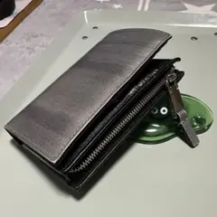 Calvin Klein　二つ折り財布　シルバー×ブラック