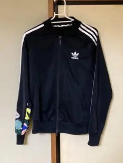 adidas ジャージ　上　Sサイズ