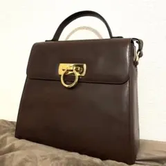 Ferragamo ブラウン 2way ショルダーバッグ　ガンチーニ　金具