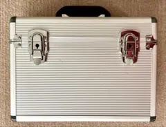 アタッシュケース