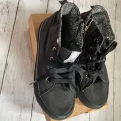 20センチ　バンズハイカット スニーカー