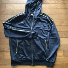 プーマ上ジャージ