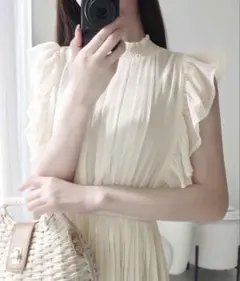 【完売アイテム】【mily bilet】プリーツ加工シアーフリルワンピース