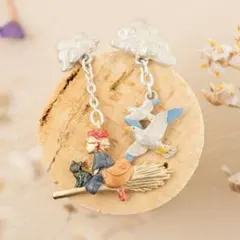 ジブリ Donguri Closet ハウルの動く城 ピアス ヒン - メルカリ