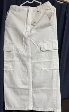 GU オフホワイト ロングスカート Mサイズ
