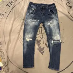 DIESEL ダメージ加工デニムパンツ　FAYZA-T