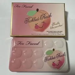 Too Faced ティックルドピーチミニアイシャドウパレット　トゥーフェイスドのサムネイル