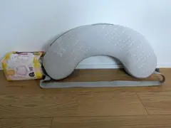 エルゴベビー 授乳クッション　（母乳パッド付）