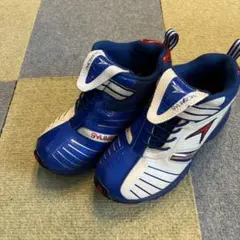スノーブーツ　瞬足　22.0