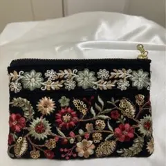インド刺繍リボン　ポーチ　ハンドメイド