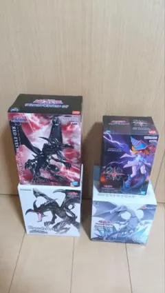 遊戯王　フィギュア　4個　まとめ売りのサムネイル