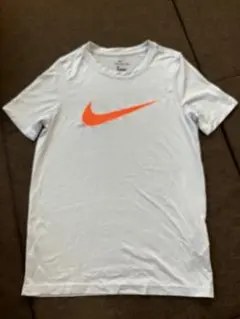 Nike Dri-FIT ホワイト Tシャツ キッズS