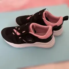 PUMA DISC スニーカー ブラック ピンクのサムネイル