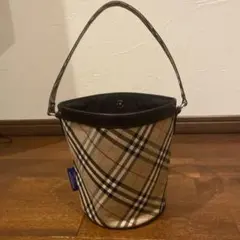 バーバリー チェック柄 バケツ型ハンドバッグのサムネイル