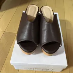 厚底サンダル　ブラウン　オープントゥミュール　23cmくらい