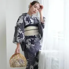 【utatane 高級変わり織 浴衣3点セット 藍色に古典紅葉】のサムネイル