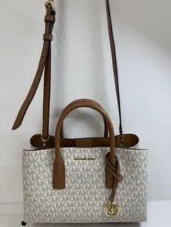 Michael Kors トートバッグ ホワイト/ベージュ　☺︎