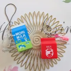 《ハンドメイド》ふにふに　やわらか牛乳　キーホルダー　給食　牛さん　かわいい