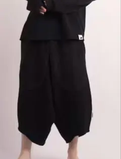 Eve Harapeco ボリュームパンツ ブラック Eve Harapeco ボリュームパンツ ブラック Eve Harapeco