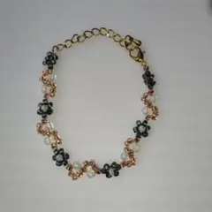 フラワーモチーフ ビーズブレスレット