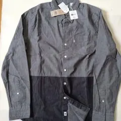 Levi's バイカラー デニムシャツ 長袖 新品　サイズLのサムネイル
