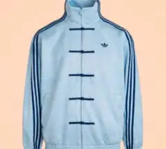 【adidas】SNSで話題☆中国限定　トラックジャケット
