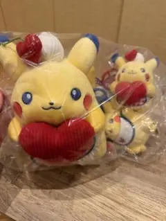 ポケモン　ぬいぐるみ マスコット PIKACHU DINER ハンバーガー