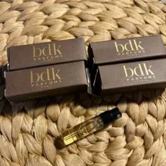 BDK PARFUMS Crème de Cuir 2ml 正規品のサムネイル