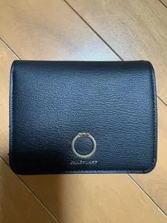 JILL STUART ブラック 二つ折り財布