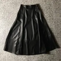 AZUL by moussy フェイクレザー　フレアスカート　ブラック　Mサイズ