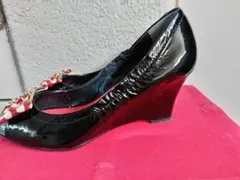 Item thumbnail for item 778f1a1d-e685-4b74-98b5-f3417735081c