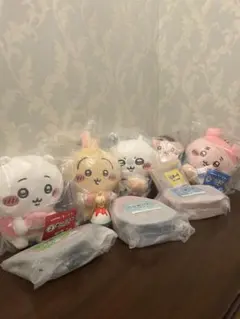 エニマイくじ ちいかわ　シーサー、古本屋 ポーチ　コップ　セット エニマイくじ ちいかわ シーサー、古本屋 ポーチ コップ セット - メルカリ