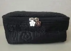 MARY QUANT トラベルポーチ