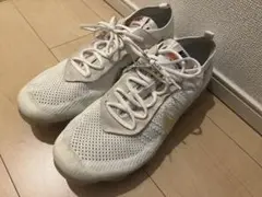 OFF-WHITE × NIKE AIR VAPORMAX WHITE