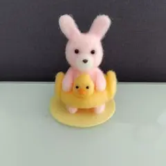 羊毛フェルト うさぎ ハンドメイドのサムネイル