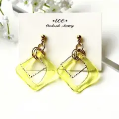 1015◆イエロー　ゴールド　菱形　大ぶり　ハンドメイド　ピアス　イヤリング
