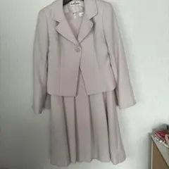 美品　ギャラリービスコンティ　スーツ