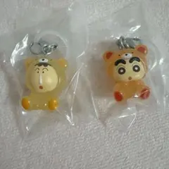 クレヨンしんちゃん めじるしアクセサリー　みんなでくまパジャマ