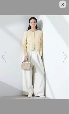 試着のみ☆ナノユニバース　ダルサテンカーブタックパンツ　ホワイト2025年完売品