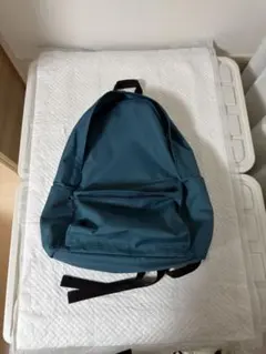 無印良品　肩の負担を軽くする 撥水 リュックサック ダークグリーン 20L