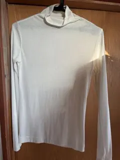 UNIQLOシアージャージータートルネックＴシャツ　S
