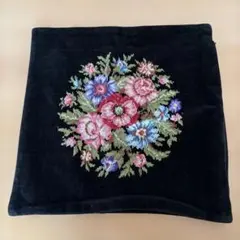 美品❗️FEILER 花柄クッションカバー 35×35cm 美品❗️FEILER 花柄クッションカバー 35×35cm - メルカリ