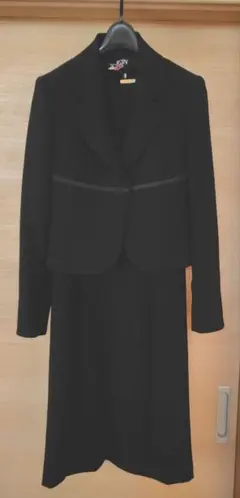 ブラックスーツ・礼服・喪服　レディース7号