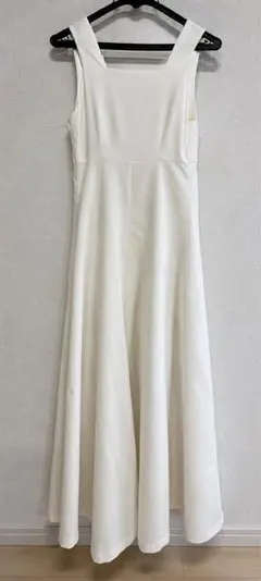 ノーブル 麻ストレッチスクエアネックワンピース 美品 定価23100 23S/S