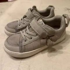 イフミー　カラン　グレー　スニーカー　お花　18.5㎝