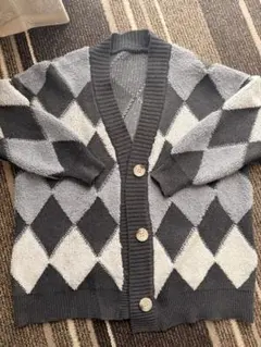 グレー系ダイヤモンド柄ニットカーディガン