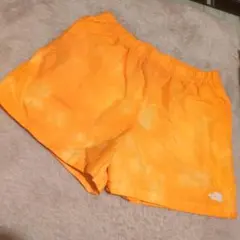 THE NORTH FACE オレンジショートパンツ美品